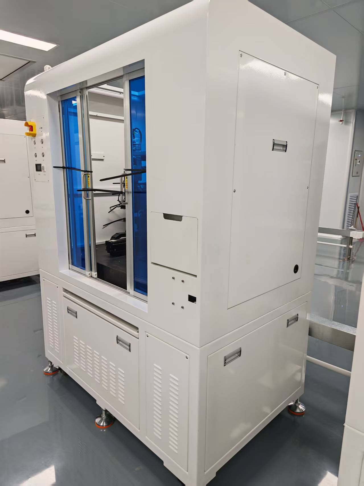 芯片自动贴合组装设备